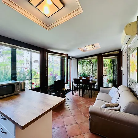 Nyaraló Yourhome - Maison Iolanda