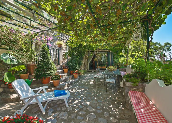 Vakantiehuis Yourhome - Maison Iolanda